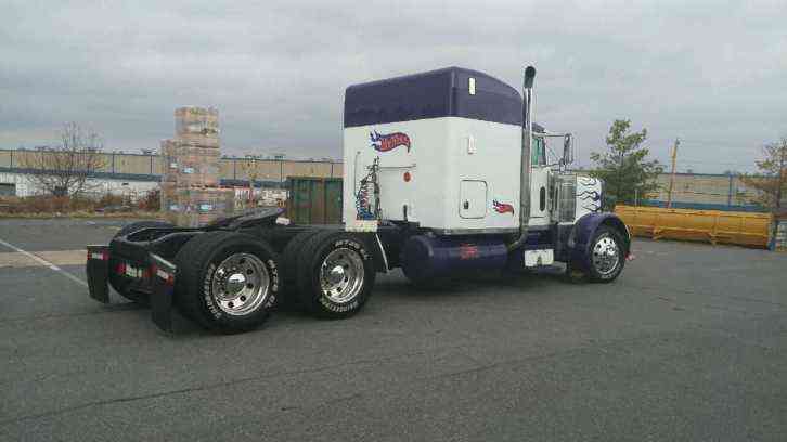 Peterbilt 379 EXT Hood (1998)