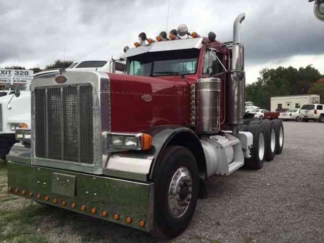 Peterbilt 379 Ext Hood (2000)