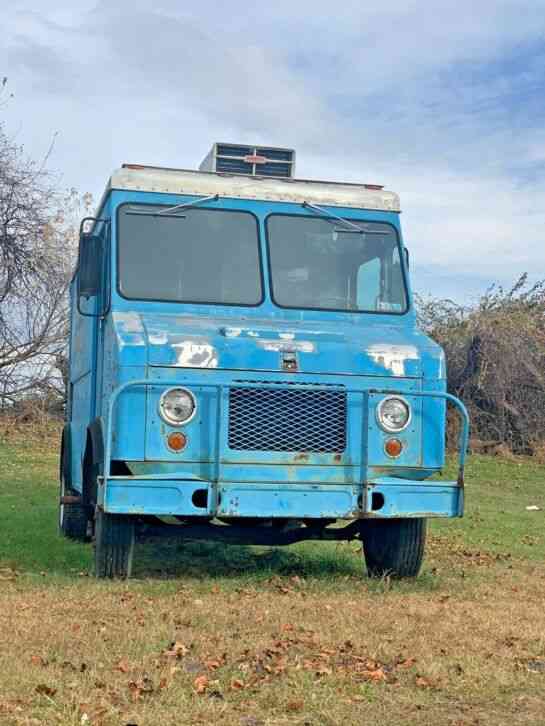 Ford T600 (1984)
