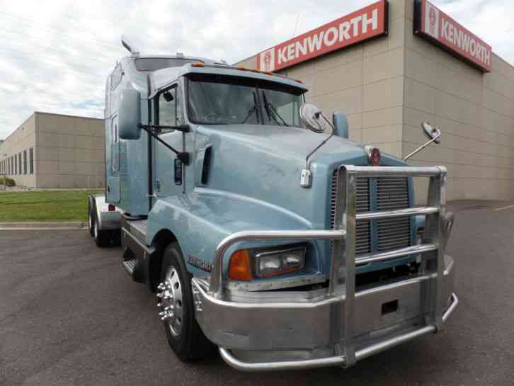 KENWORTH T600 (2005)