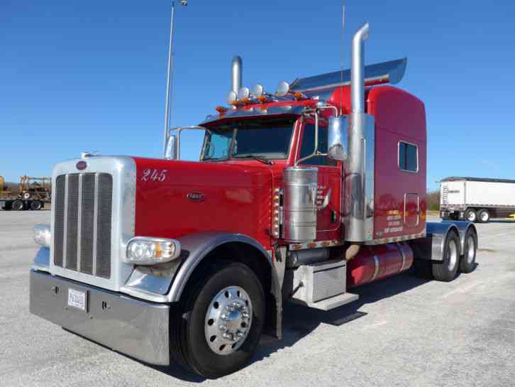 Peterbilt 389 (2010)