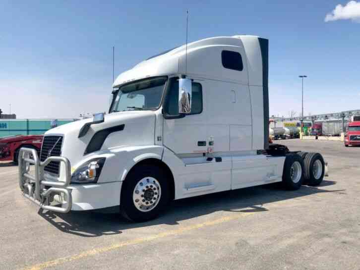 Volvo VNL64T670 (2015)