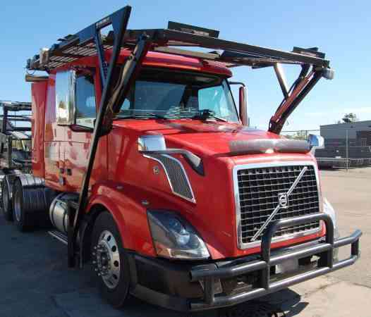 Volvo VNL42T430 (2006)