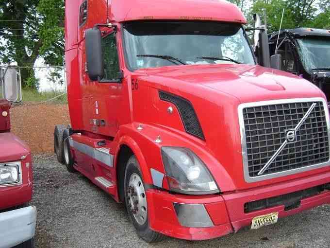 Volvo VNL64T630 (2005)