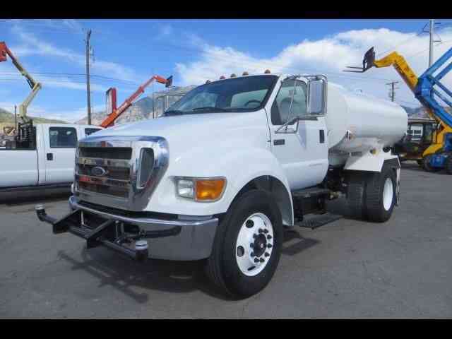 2000 Ford f750 water truck #7