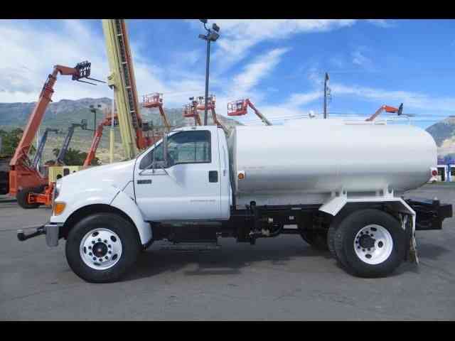 2000 Ford f750 water truck #10