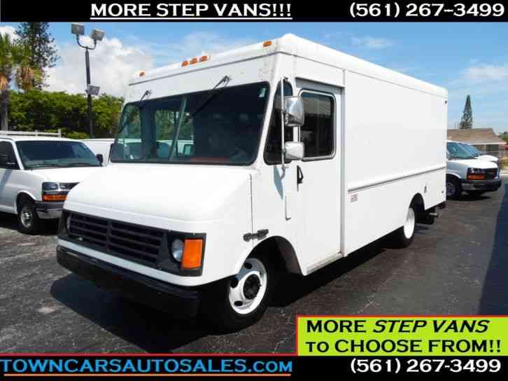 Workhorse P32 Step Van (2000)